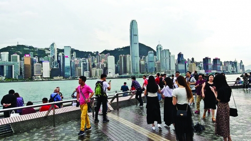 Sôi động thị trường du lịch nghỉ dịp lễ