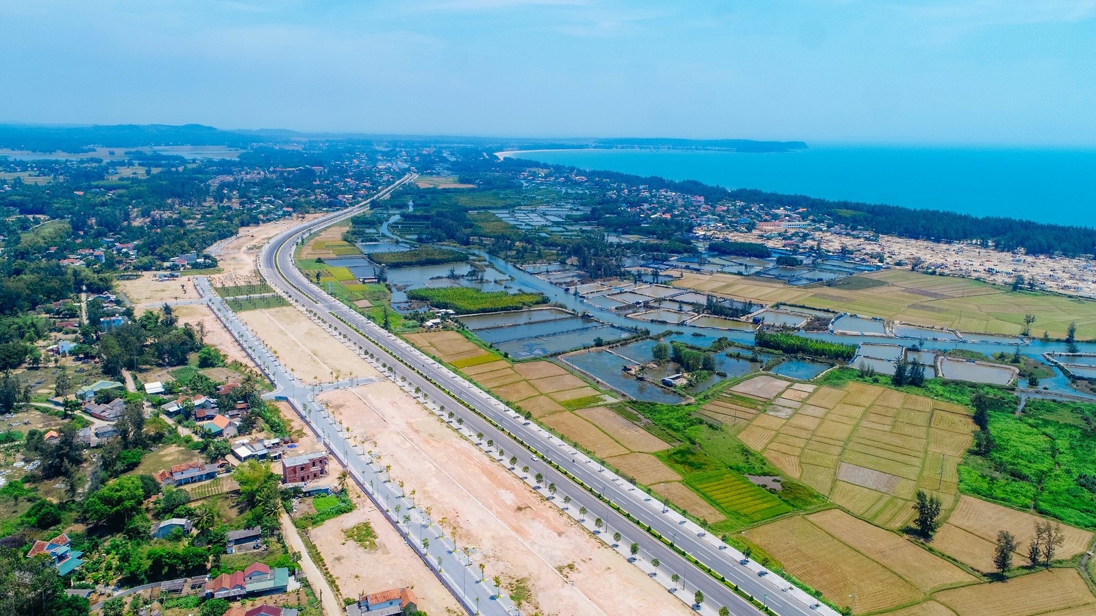 Quảng Ngãi – ‘thánh địa’ du lịch mới của miền Trung quang ngai thanh dia du lich moi cua mien trung