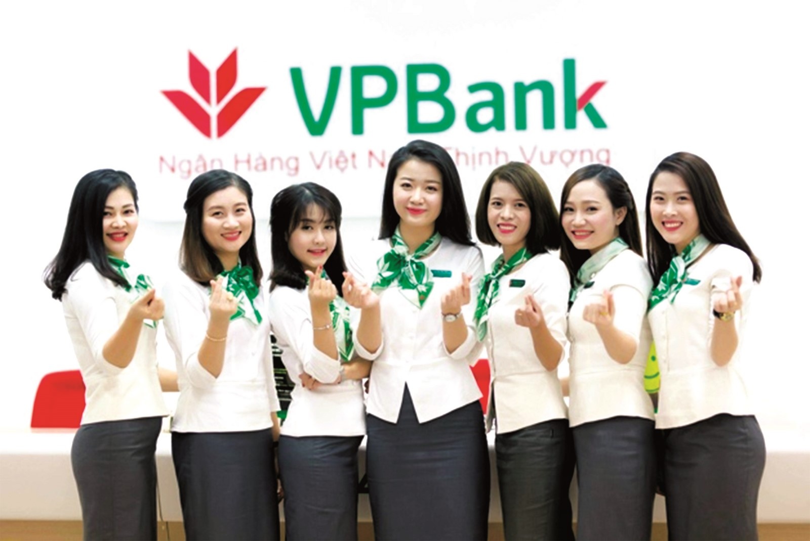 Trao cơ hội nhiều hơn cho người trẻ trao co hoi nhieu hon cho nguoi tre