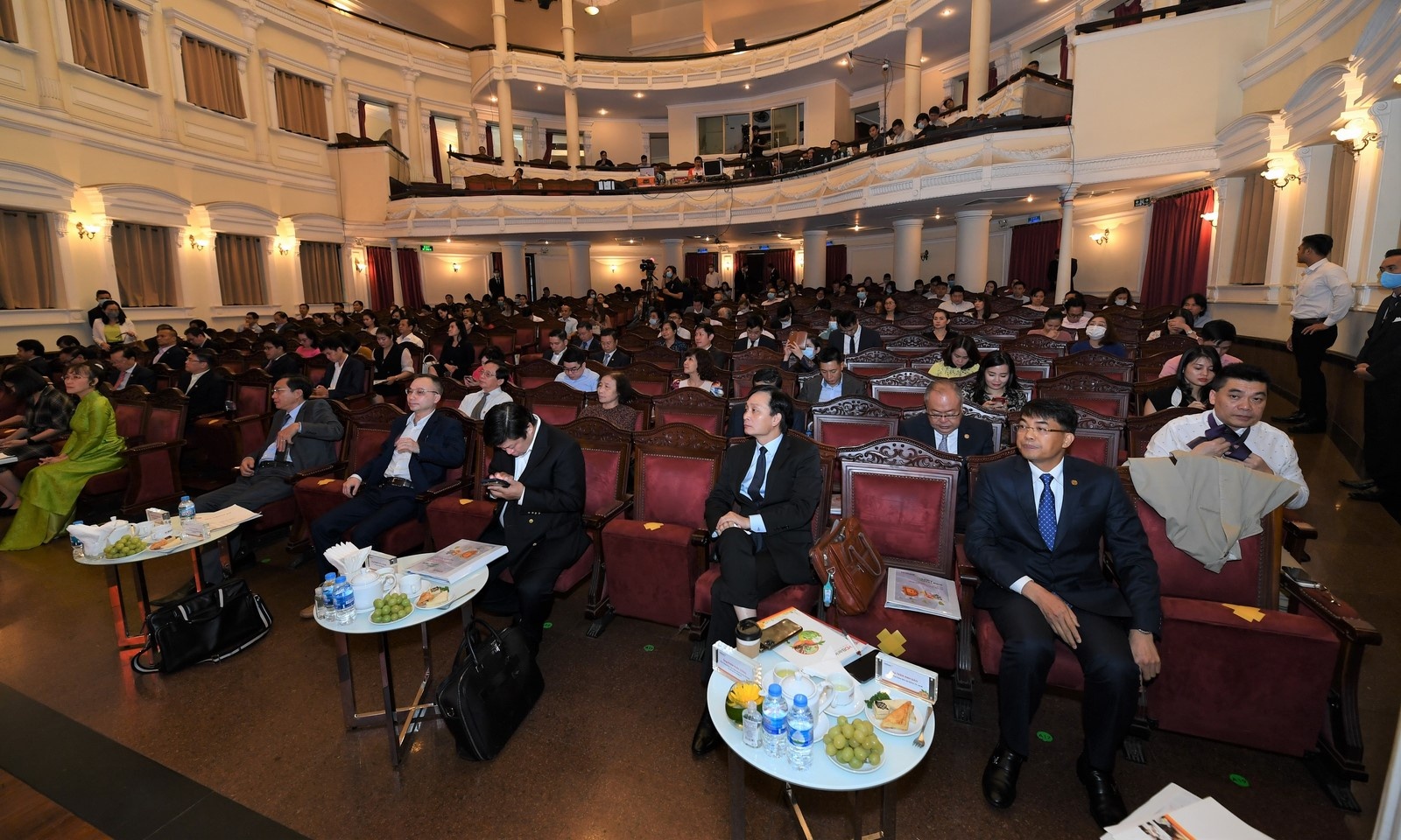 thuc day chuyen doi so va gia tang nhung trai nghiem cho khach hang