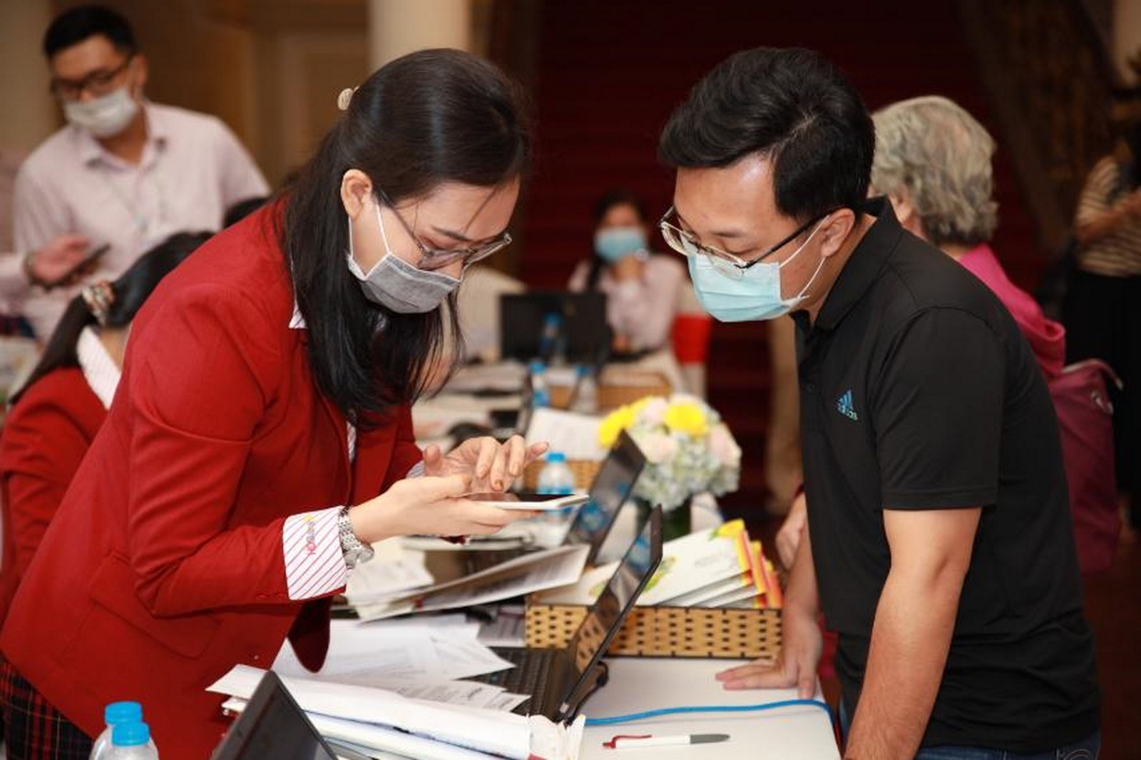 thuc day chuyen doi so va gia tang nhung trai nghiem cho khach hang