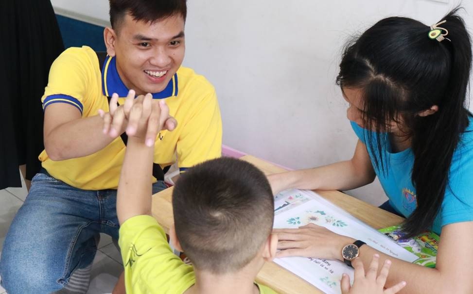 PNJ đồng hành với trẻ em tự kỷ pnj dong hanh voi tre em tu ky