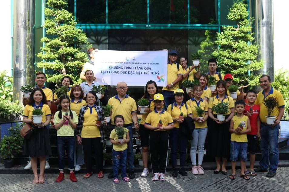 PNJ đồng hành với trẻ em tự kỷ pnj dong hanh voi tre em tu ky