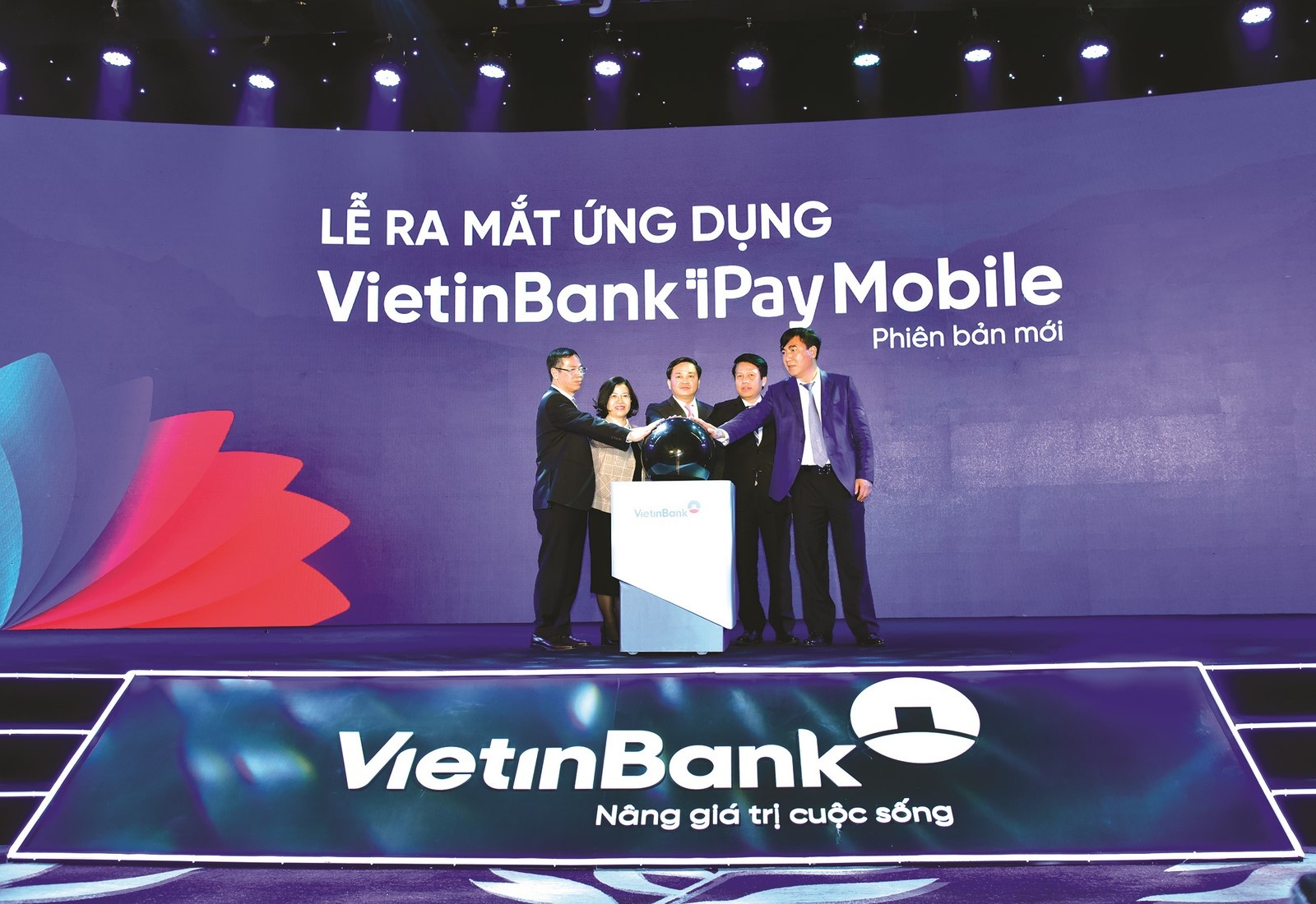 vietinbank hon 30 nam va hanh trinh nang gia tri cuoc song