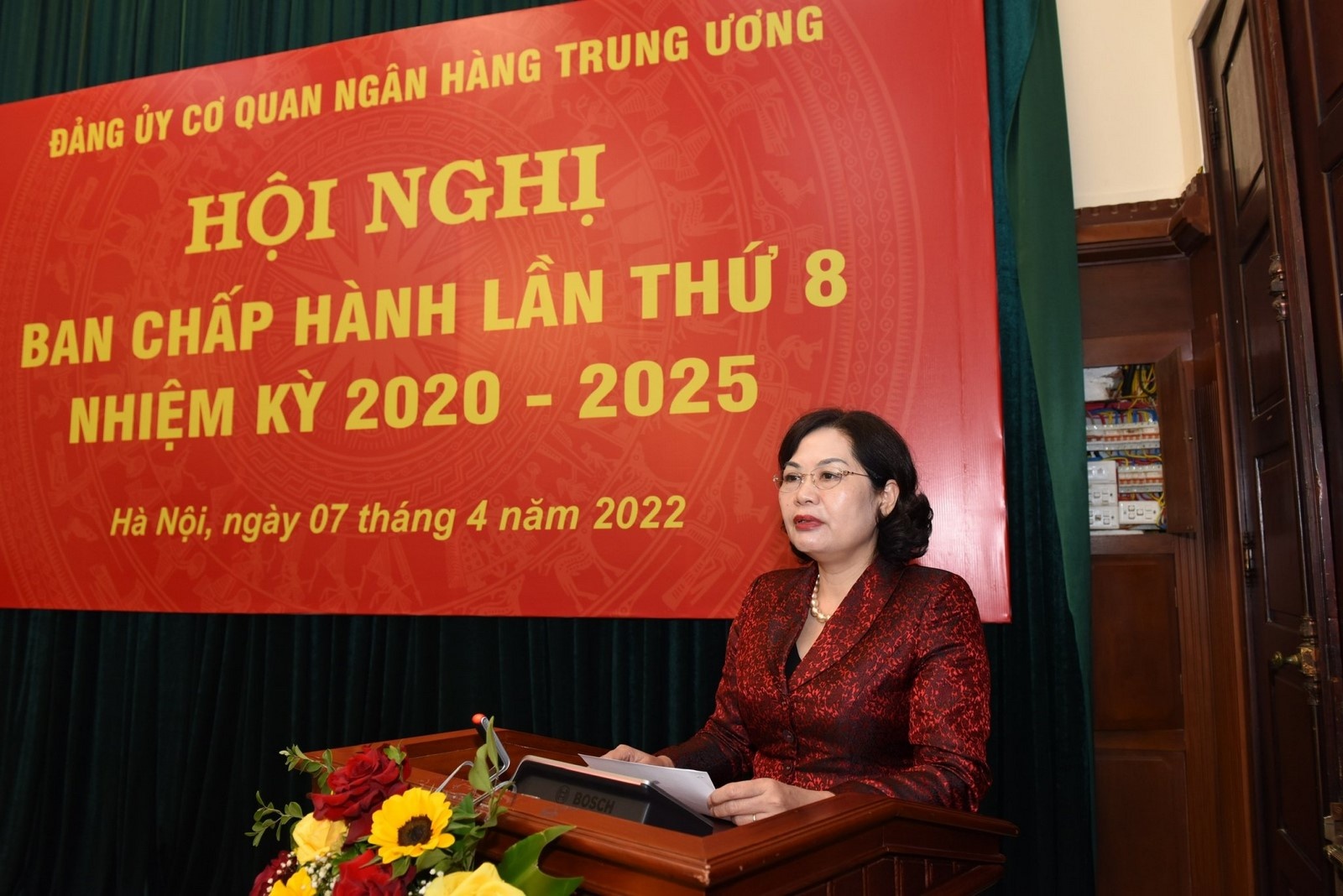 dang uy co quan nhtw to chuc hoi nghi ban chap hanh dang bo lan thu 8 nhiem ky 2020 2025