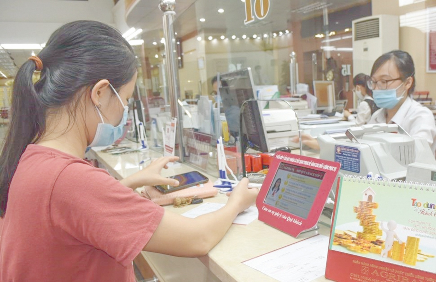 Thiếu đơn hàng, cầu tín dụng giảm thieu don hang cau tin dung giam