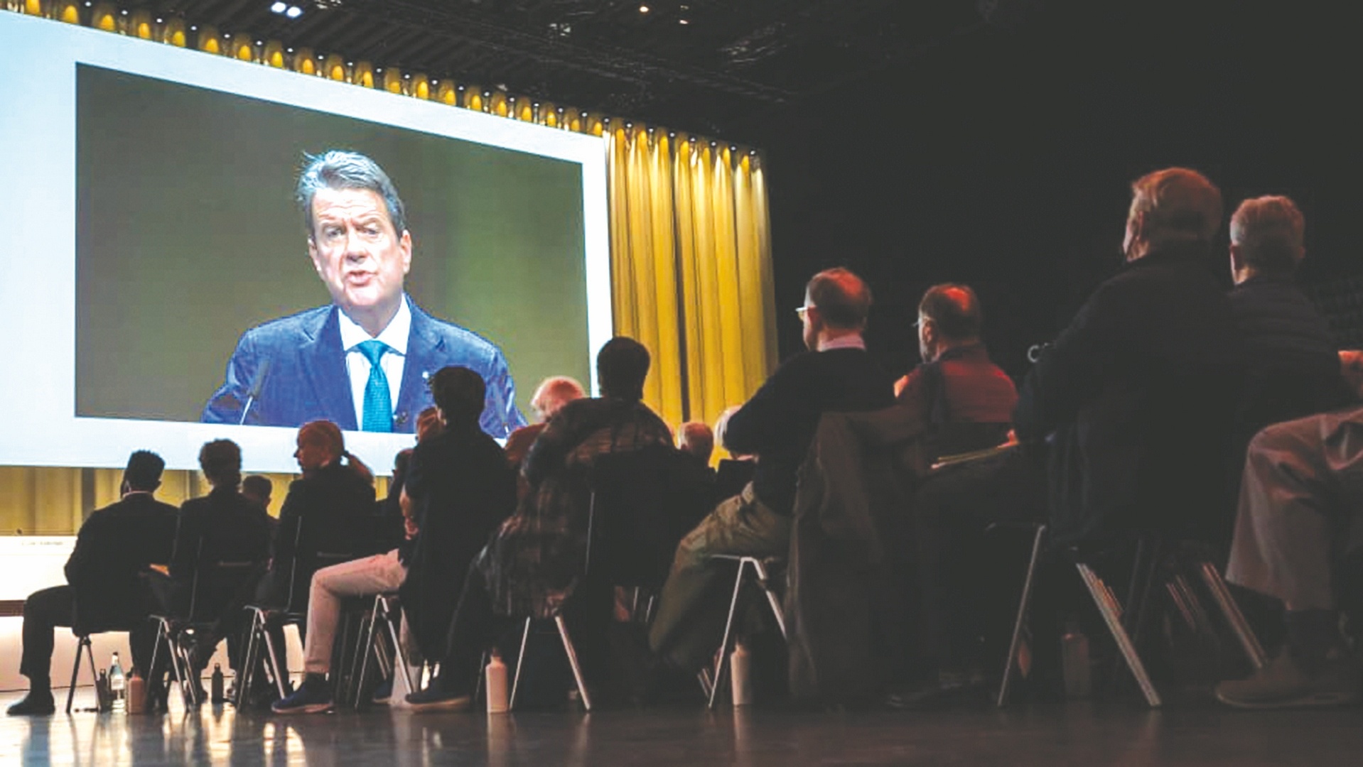 Hành động của UBS sau khi tiếp quản Credit Suisse