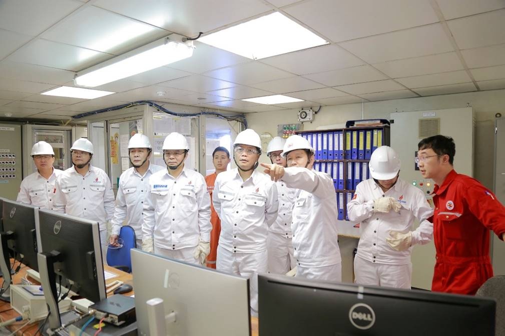 ba ria vung tau phat hon nua huy vai tro hang dau trong phat trien nganh dau khi