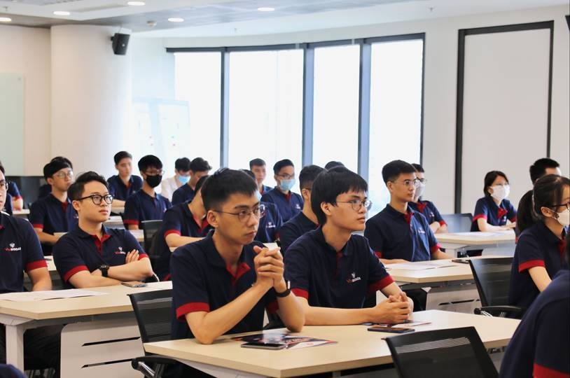 Chương trình Đào tạo Kỹ sư AI của Vingroup chuong trinh dao tao ky su ai cua vingroup