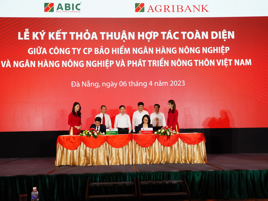 nang tam hop tac phat huy vai tro su menh cua bao hiem agribank