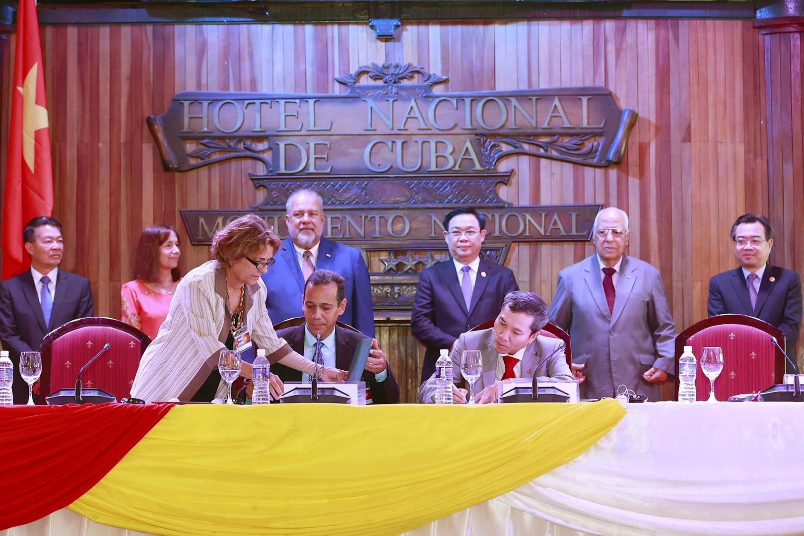 Doanh nghiệp Việt Nam - Cuba ký kết và thỏa thuận hợp tác trong nhiều lĩnh vực doanh nghiep viet nam cuba ky ket va thoa thuan hop tac trong nhieu linh vuc