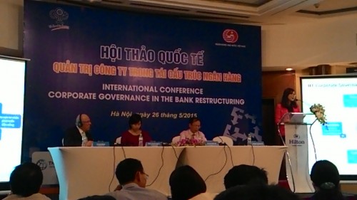 Chia sẻ kinh nghiệm về quản trị công ty trong lĩnh vực ngân hàng Chia sẻ kinh nghiệm về quản trị công ty trong lĩnh vực ngân hàng