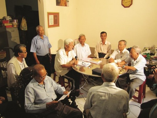 Về người chiến sĩ ngân tín