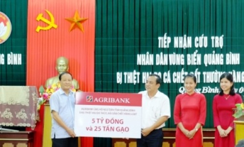 Hà Tĩnh, Quảng Bình đã tiếp nhận tài trợ của Agribank hỗ trợ ngư dân