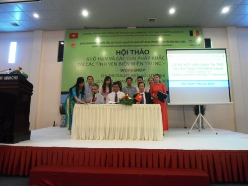 Ký kết dự án đầu tư tăng trưởng xanh Ký kết dự án đầu tư tăng trưởng xanh