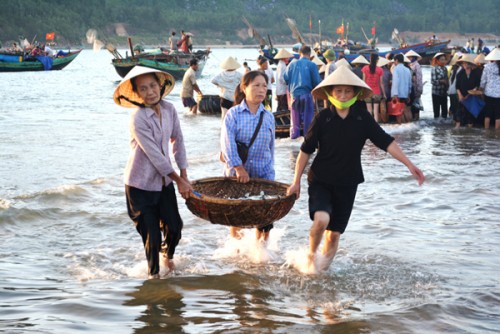 Vươn khơi bám biển từ đồng vốn chính sách