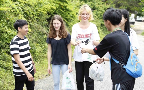 “Không mang túi ni lông đến Sơn Trà”