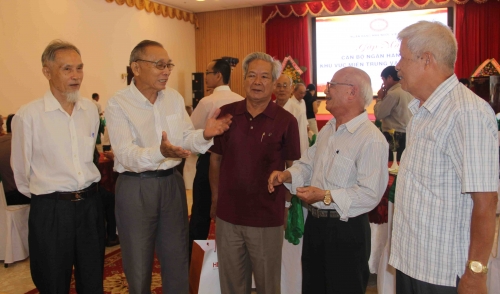 Gặp mặt cán bộ ngân hàng B68 miền Trung - Tây Nguyên