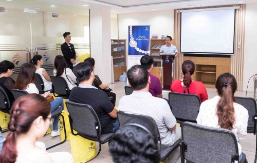 PNJ công bố kết quả quay số trúng thưởng chương trình “Ngày của Mẹ” PNJ công bố kết quả quay số trúng thưởng chương trình “Ngày của Mẹ”