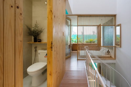 Ốc đảo dịu mát trong ngôi nhà hướng Tây ở Sài Gòn