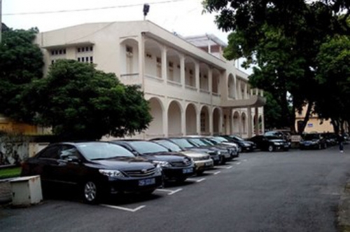 Siết chặt quản lý tài sản công