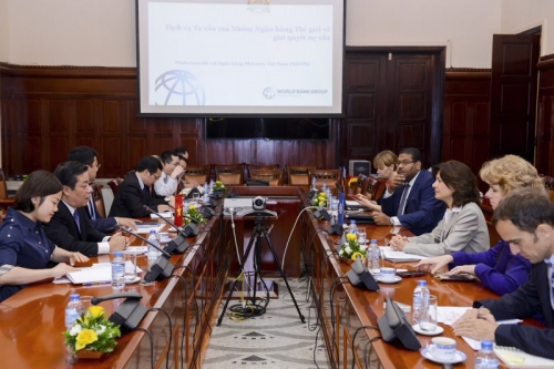 NHNN và WB trao đổi kinh nghiệm về xử lý nợ xấu và tái cơ cấu ngân hàng