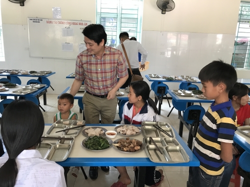 Chương trình Giải cứu đàn lợn của LienVietPostBank đã lên tới Điện Biên