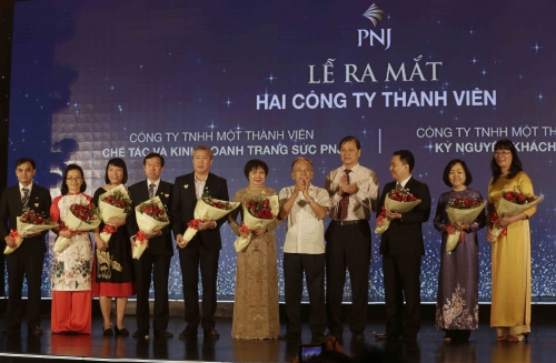 Giấc mơ mang nghề kim hoàn Việt vươn tầm thế giới Giấc mơ mang nghề kim hoàn Việt vươn tầm thế giới