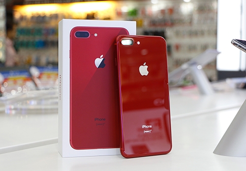 Mua iPhone 8/8 Plus đỏ tại FPT Shop được tặng 2 năm bảo hành Mua iPhone 8/8 Plus đỏ tại FPT Shop được tặng 2 năm bảo hành