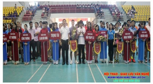 Ngành NH Lào Cai tổ chức Hội thao – Giao lưu văn nghệ lần thứ XIII năm 2018