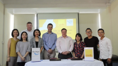 Savills Việt Nam tài trợ học bổng cho sinh viên có hoàn cảnh khó khăn