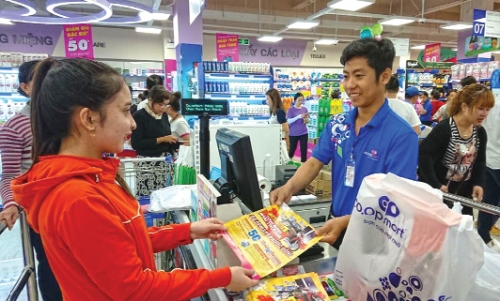 Đưa hàng Việt ra thế giới qua kênh bán lẻ ngoại Đưa hàng Việt ra thế giới qua kênh bán lẻ ngoại