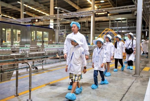 “Chuyện hậu trường” của mỗi hộp sữa học đường