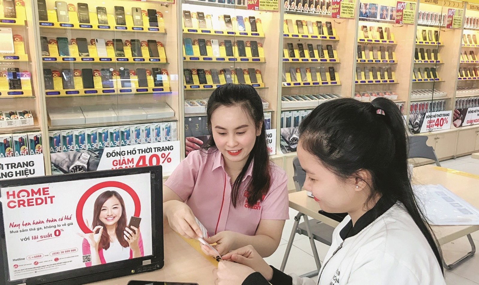 Hành trình 12 năm gắn bó cùng khách hàng của Home Credit Việt Nam