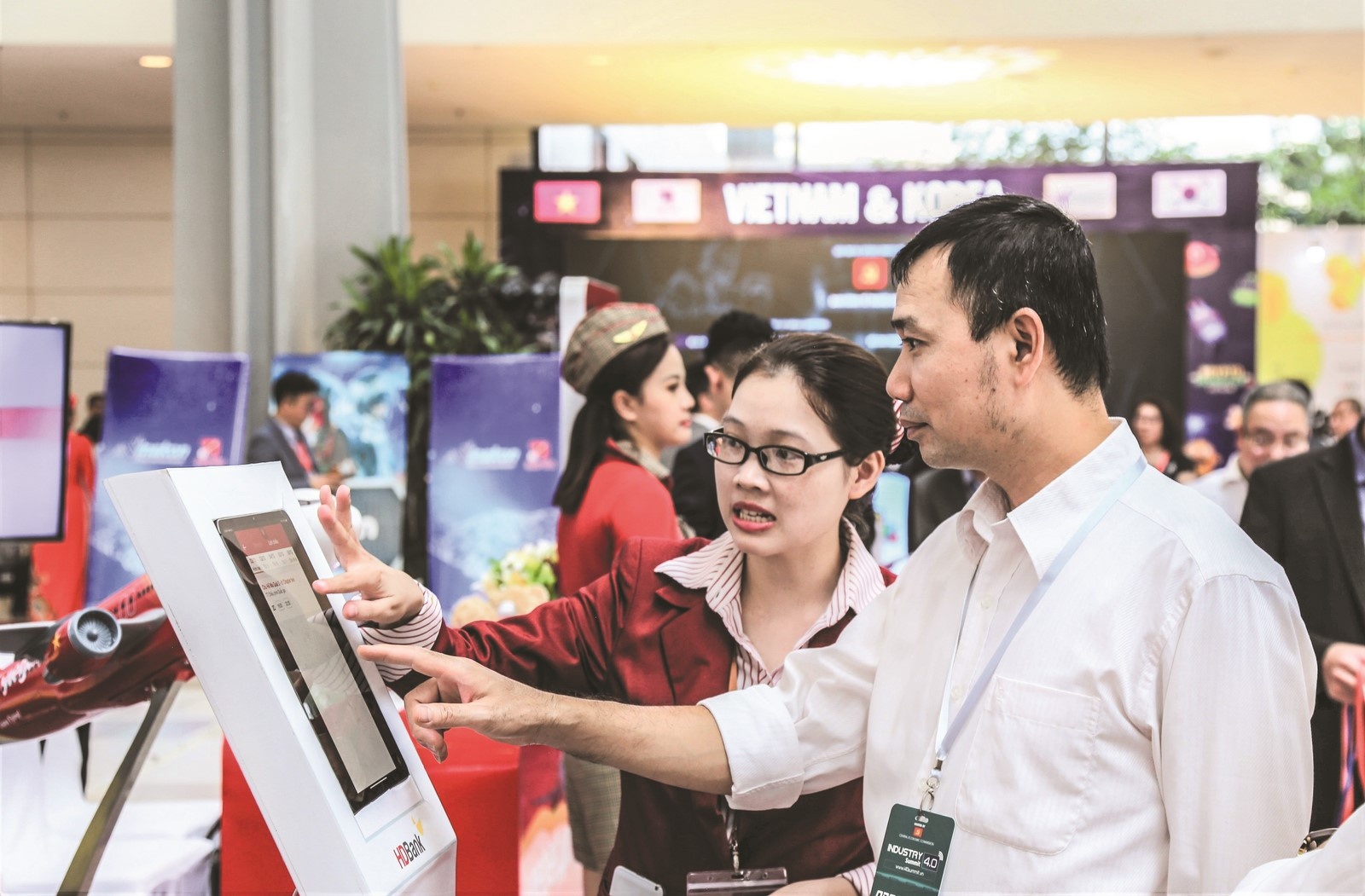 Ngân hàng bán lẻ dẫn dắt tăng trưởng Ngân hàng bán lẻ dẫn dắt tăng trưởng