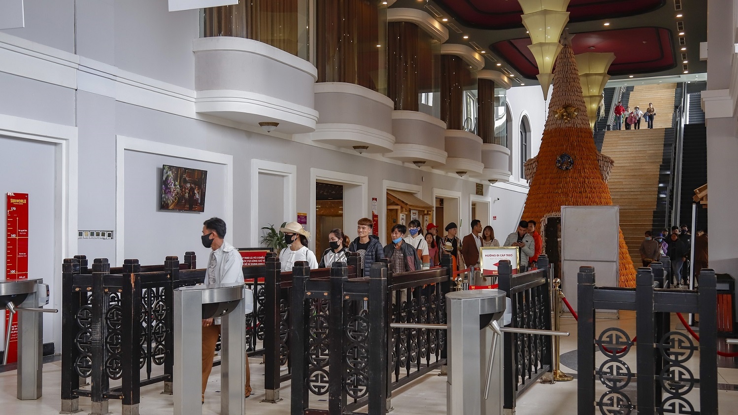 “Trong bối cảnh khó khăn, càng cần vai trò tiên phong của doanh nghiệp du lịch lớn” trong boi canh kho khan cang can vai tro tien phong cua doanh nghiep du lich lon