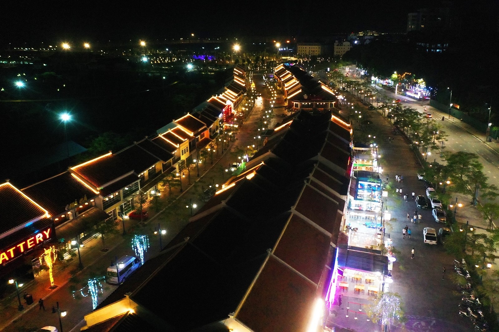 bai chay tam diem an cu moi cua gioi nha giau ha long