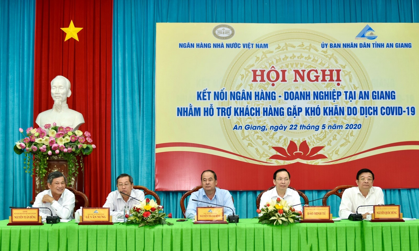 da nh gia cao ngan ha ng ho tro doanh nghiep a nh huo ng boi dich covid 19