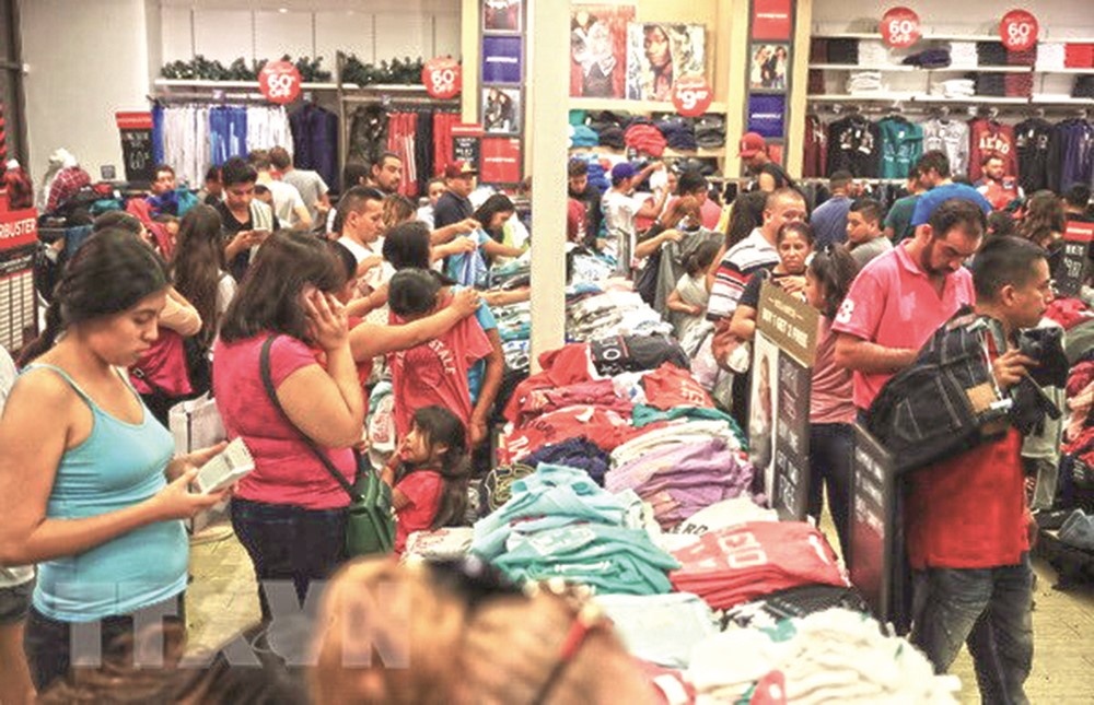 Kinh tế Mỹ: Gói hỗ trợ kích cầu phát huy tác dụng Kinh tế Mỹ: Gói hỗ trợ kích cầu phát huy tác dụng