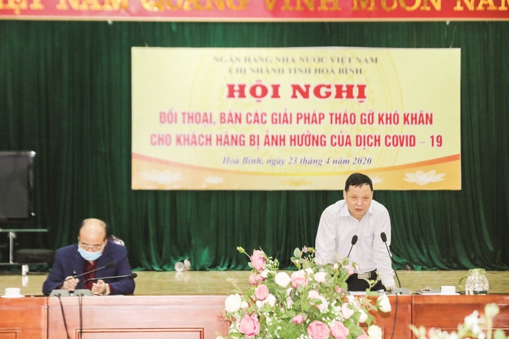 Ngành Ngân hàng Hòa Bình: Triển khai hiệu quả các biện pháp hỗ trợ doanh nghiệp Ngành Ngân hàng Hòa Bình: Triển khai hiệu quả các biện pháp hỗ trợ doanh nghiệp