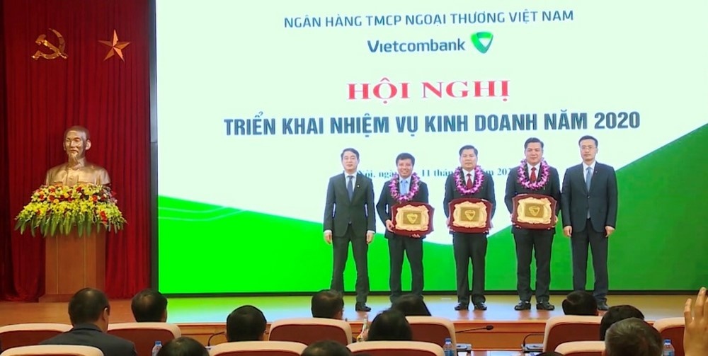 Đảng bộ Vietcombank Sở giao dịch: Tỏa sáng khát vọng tiên phong