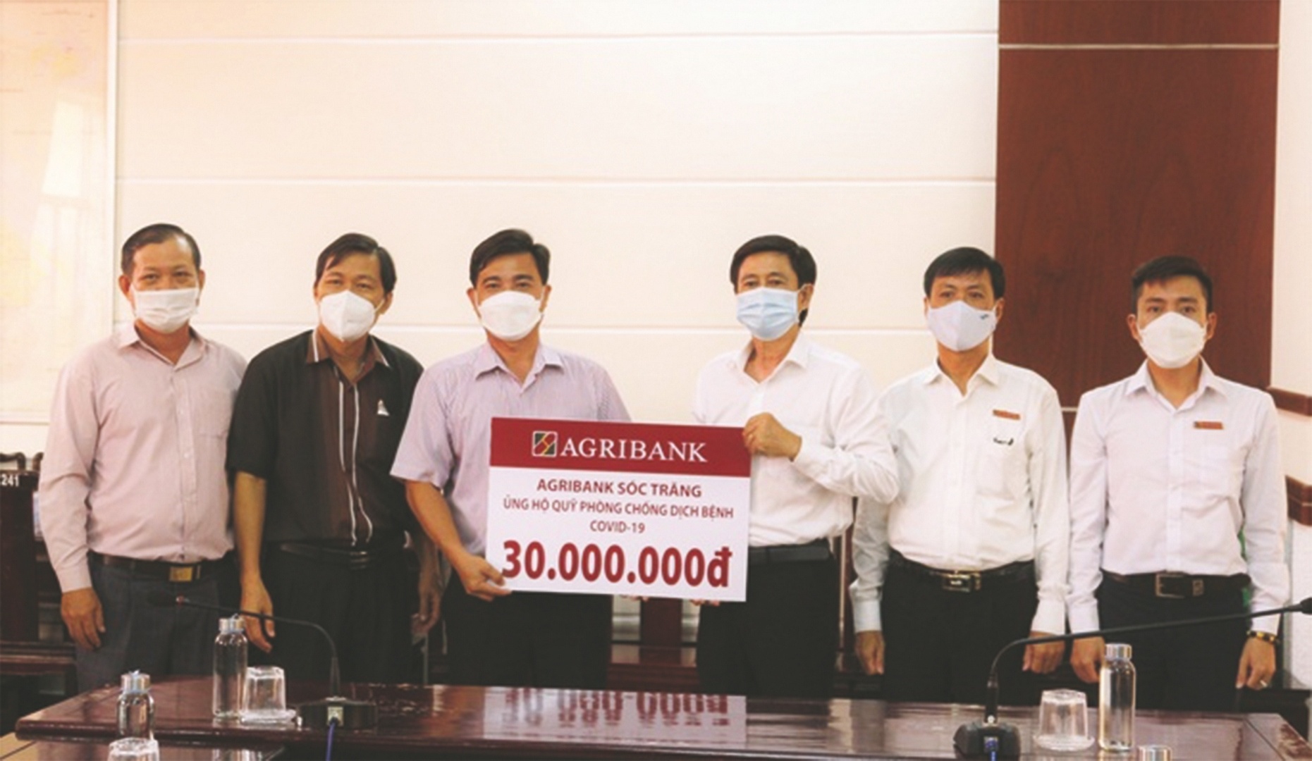 agribank soc trang gan ba thap ky dong hanh cung tam nong