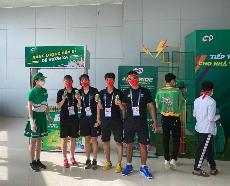 nestle milo tiep lua sea games 31 voi hon 477000 san pham dinh duong