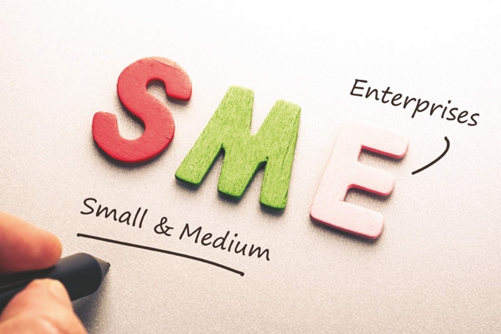 ngan hang dong hanh voi doanh nghiep nho va vua