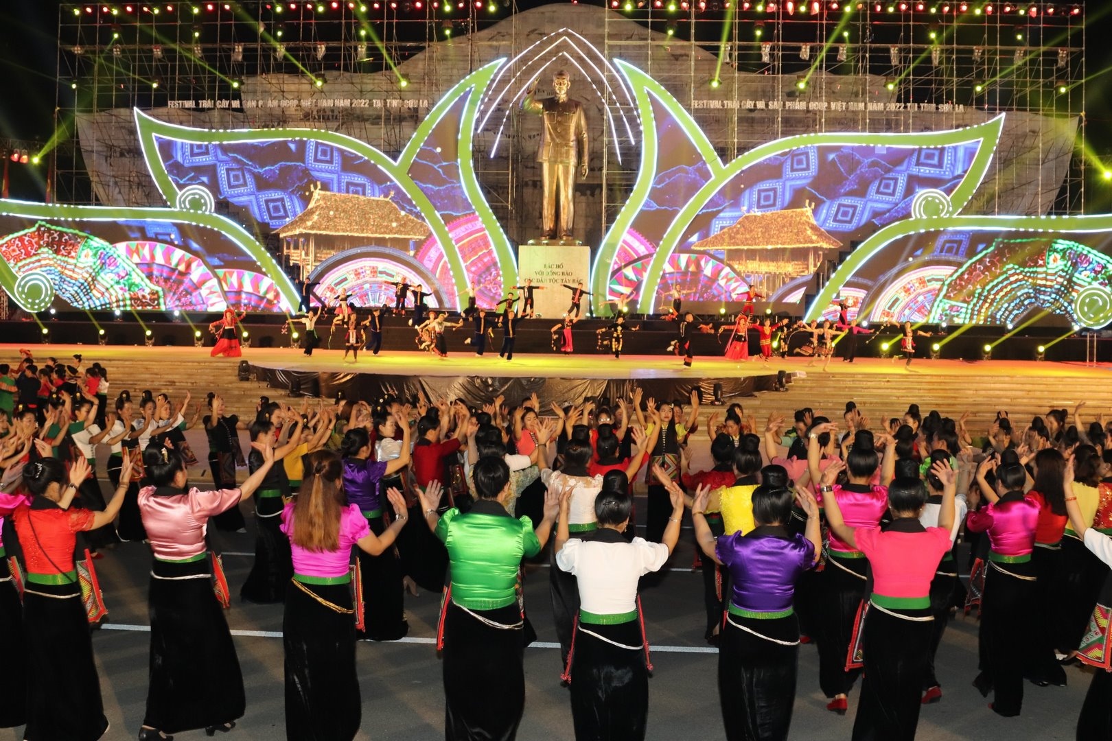 khai mac festival trai cay va san pham ocop viet nam nam 2022