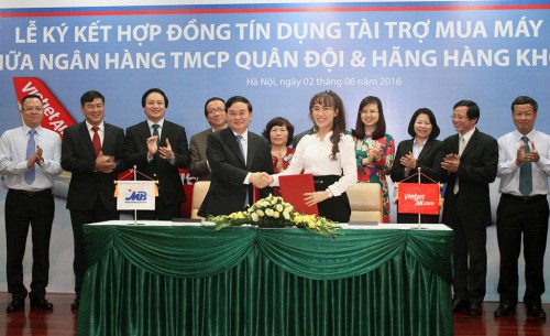 MB tài trợ tín dụng mua máy bay A320 cho Vietjet Air