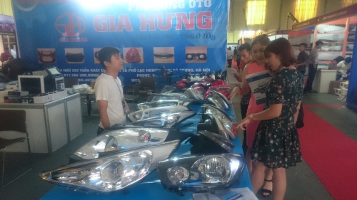 Vietnam AutoExpo 2017 giới thiệu nhiều công nghệ và sản phẩm mới Vietnam AutoExpo 2017 giới thiệu nhiều công nghệ và sản phẩm mới