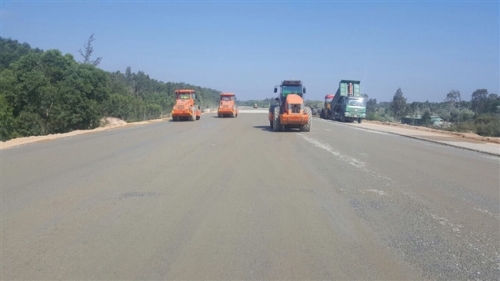 Cao tốc Bắc – Nam nhánh đông: Lợi nhuận/vốn chủ sở hữu quá cao?