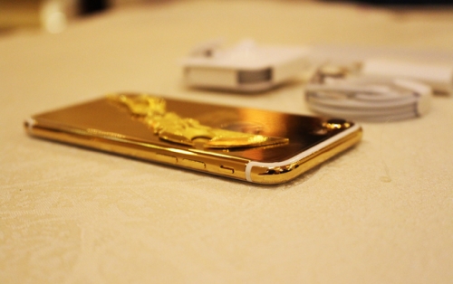iPhone 7 mạ vàng gắn