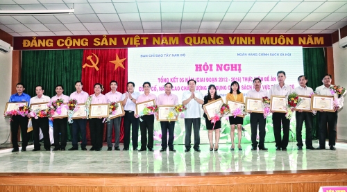Gắn kết tín dụng thương mại với tín dụng chính sách